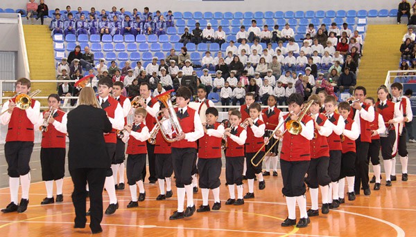 Projetos de Bandas e Fanfarras e Paradesporto Escolar virarão programas