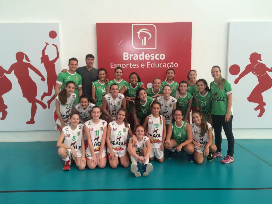 Basquete feminino participa de intercâmbio em São Paulo