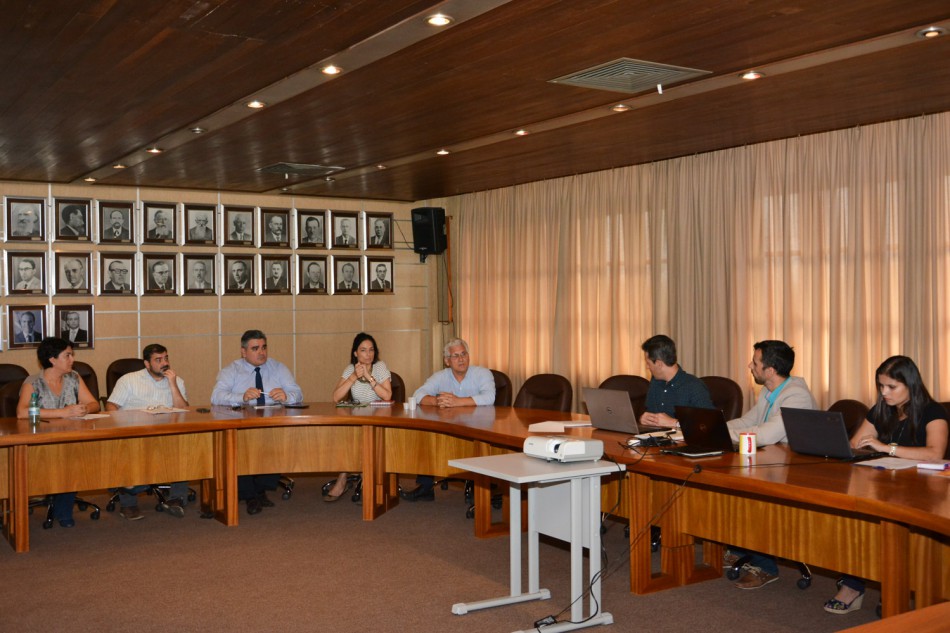 Prefeitura realiza reuniões com entidades sobre nova licitação do transporte coletivo