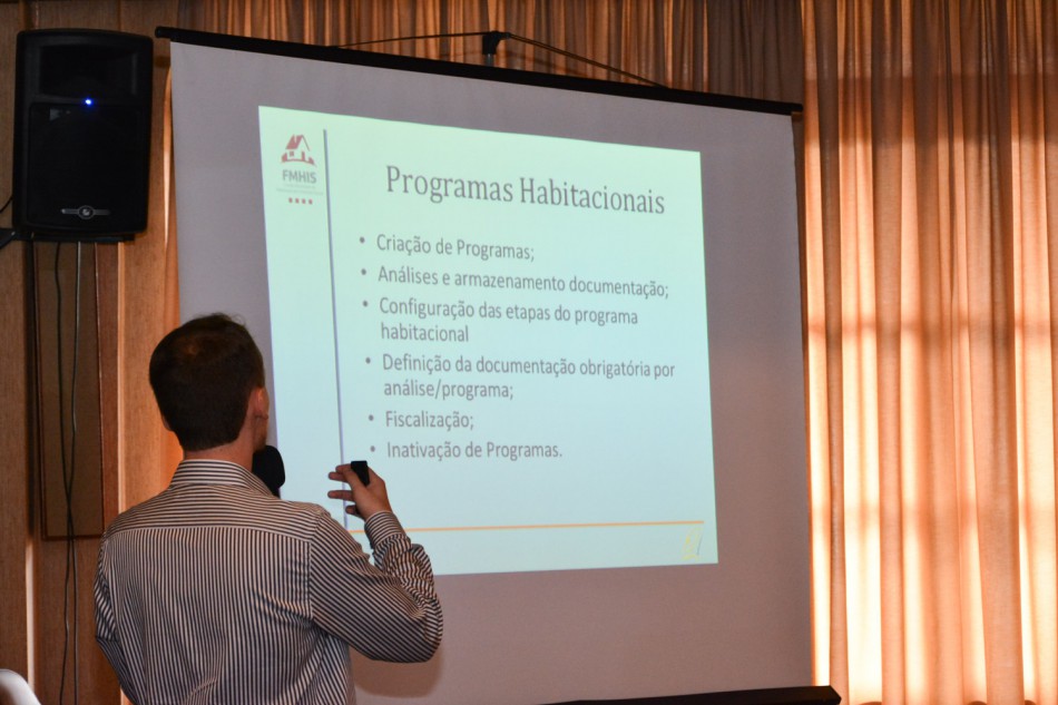 Semudes apresenta sistema informatizado para a habitação