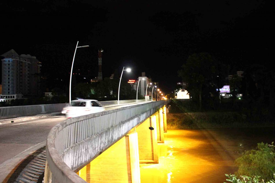 Prefeitura conclui manutenção na cabeceira da Ponte Adolfo Konder