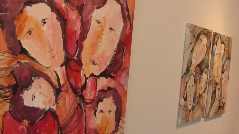 Magali Robaina expõe 'traços e laços' no Museu de Arte de Blumenau