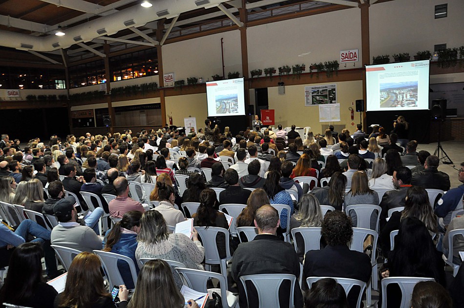 Capacitação promovida pela Secretaria de Planejamento atrai grande público