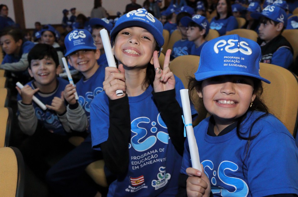 Formatura do Programa de Educação em Saneamento movimenta estudantes de Blumenau