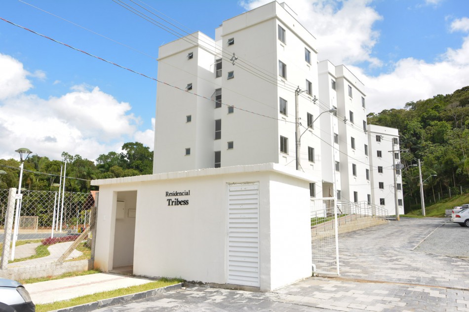 Prefeito em exercício visita obras dos residenciais Minha Casa Minha Vida