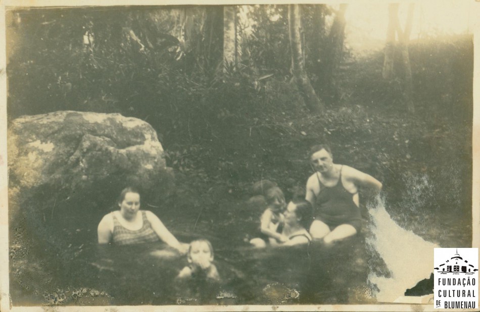 Memória Digital: Verão e lazer no final dos anos 1920