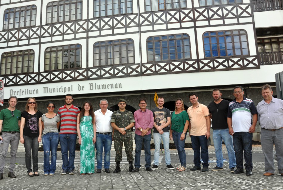 Secretários de Juntas Militares participam de capacitação em Blumenau