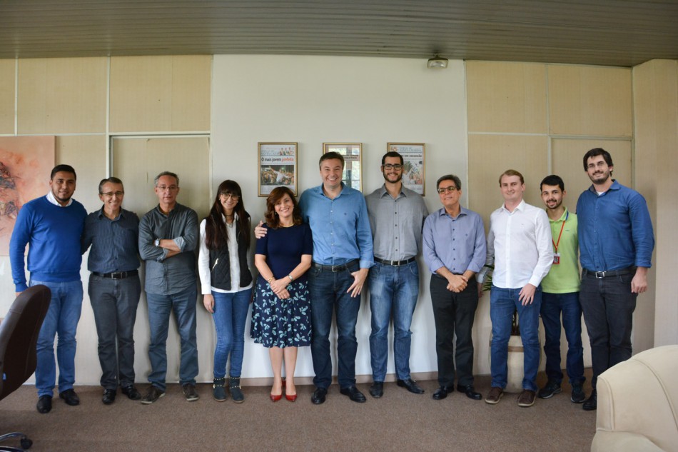 Membros da ENA visitam prefeitura de Blumenau