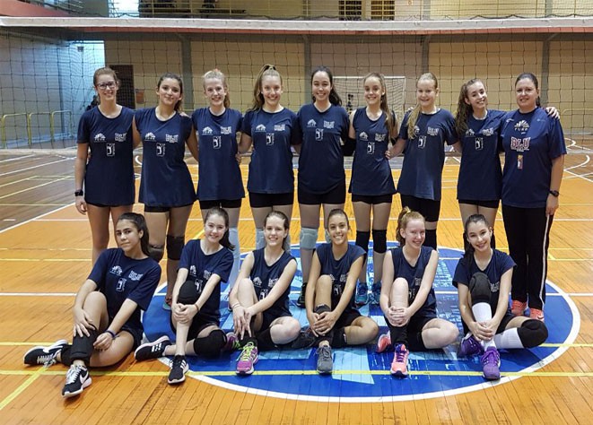 Vôlei pré-mirim feminino disputa etapa da Copa Aevi em Jaraguá do Sul