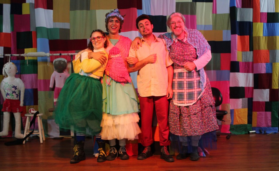 Roda de conversa discute produção teatral nesta quinta-feira