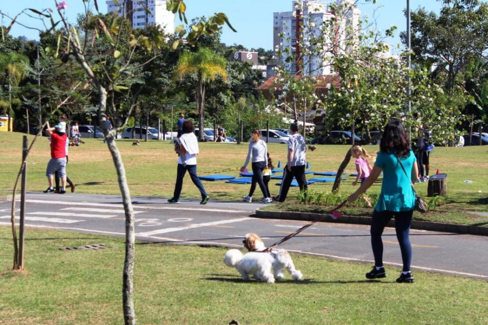 Fim de semana terá Cão no Parque e na Vila