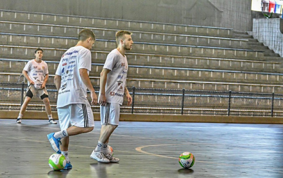 Blumenau Futsal enfrenta Floripa fora de casa nesta terça-feira, dia 4