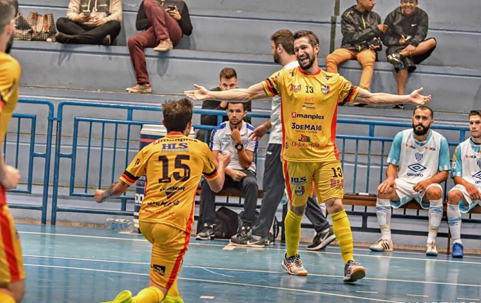 Blumenau Futsal vence a segunda seguida pelo Campeonato Catarinense