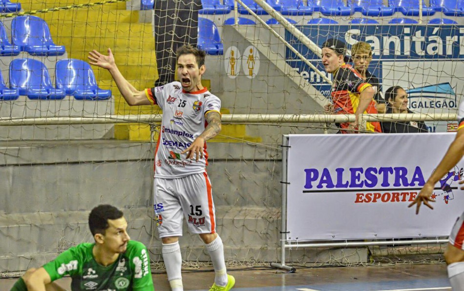 Blumenau Futsal vence a Chapecoense pelo Campeonato Catarinense
