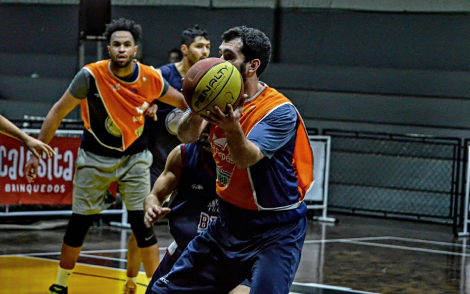 Basquete masculino disputa etapa final da Copa SC a partir desta quarta-feira