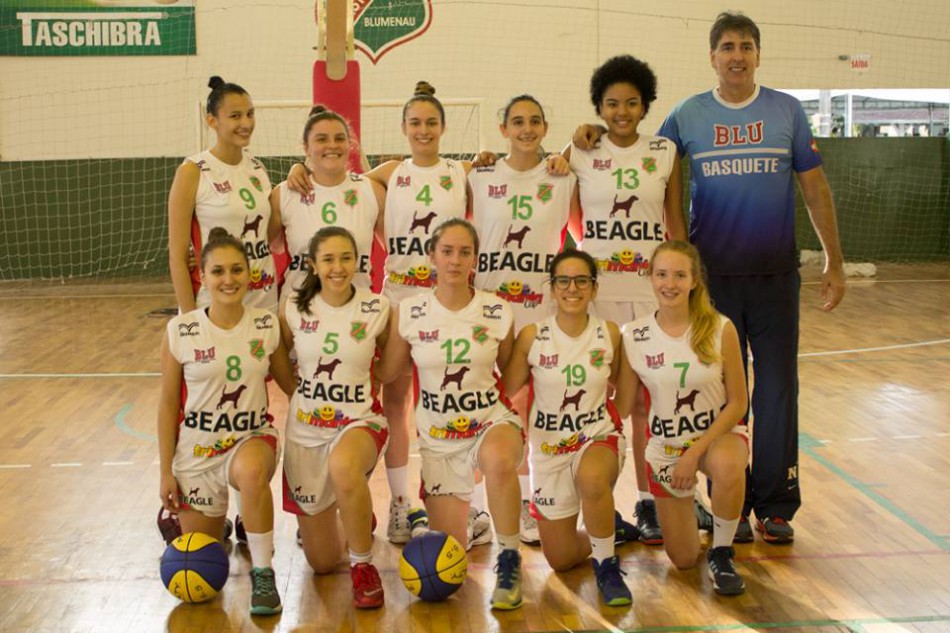 Basquete sub-19 feminino recebe Joinville pelo Campeonato Catarinense