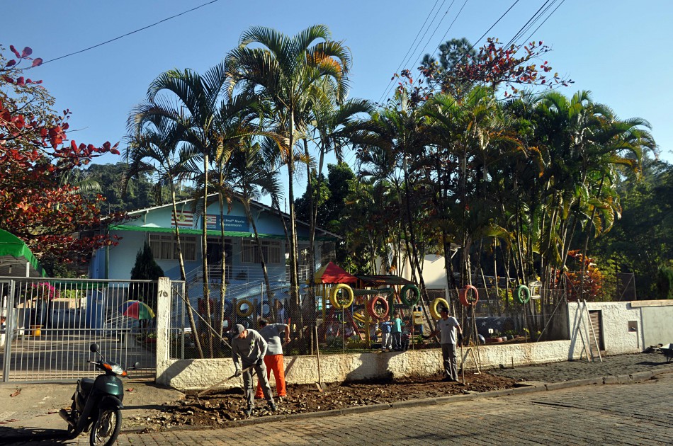 Programa Cidade Jardim chega à sexta unidade escolar