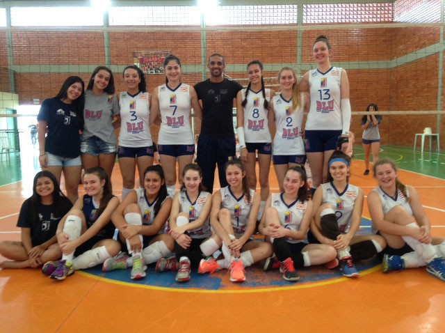 Vôlei infantil feminino participa de etapa da Copa Aevi em Jaraguá do Sul
