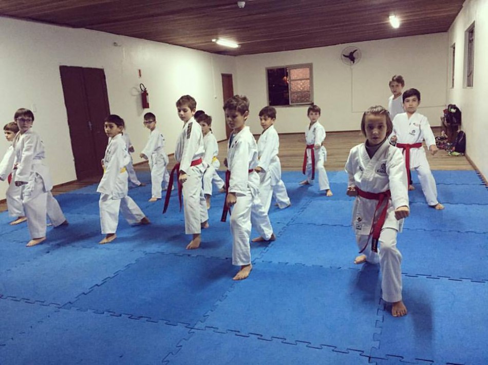 Equipe de Karatê disputa etapa do Campeonato Catarinense neste sábado