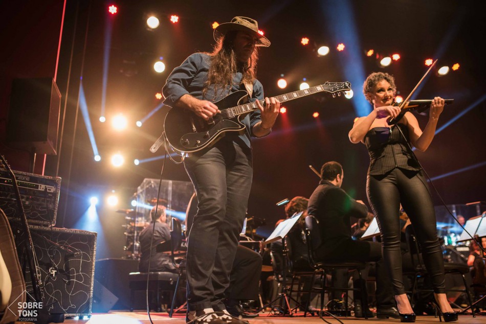 Show gratuito da Camerata será no Teatro Carlos Gomes