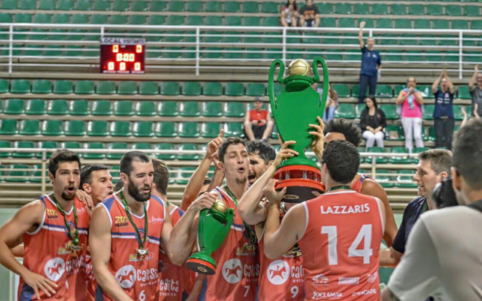 Basquete masculino conquista o título do Campeonato Sul-Brasileiro