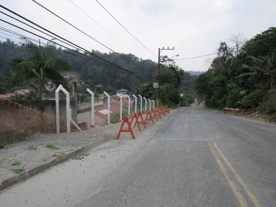 Obras na Norberto Seara Heusi avançam para etapa de repavimentação