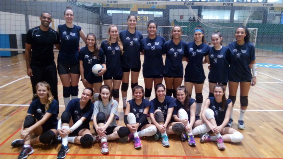 Bluvolei disputa terceira etapa do Catarinense Infantil Feminino