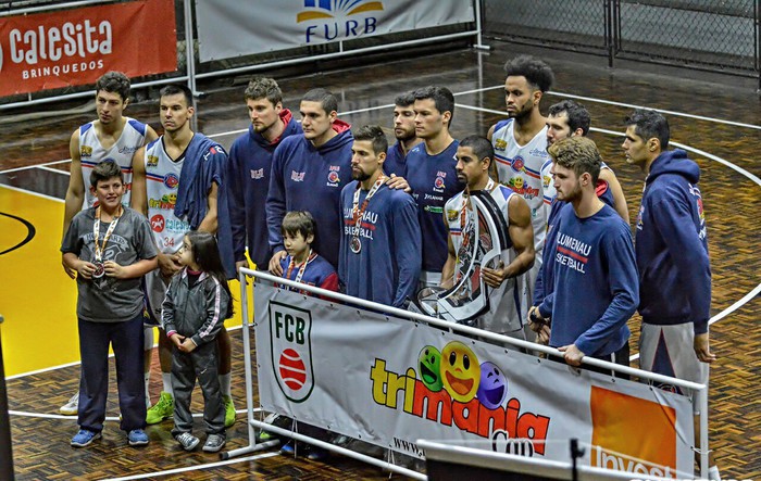 Basquete masculino disputa Campeonato Sul-Brasileiro Adulto em Brusque
