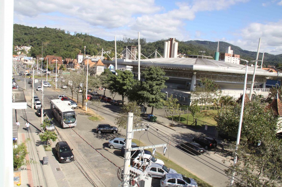 Trânsito no entorno da Vila Germânica é alterado para a Oktoberfest