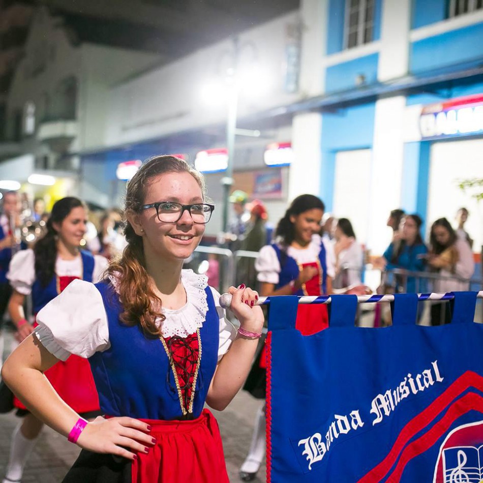 Fim de semana terá seletiva de fanfarras e Caminhada da Vila Itoupava