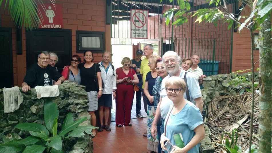 Grupo de franceses visita o Parque São Francisco de Assis