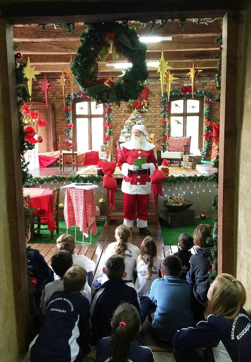 Papai Noel chega à Vila Itoupava neste sábado