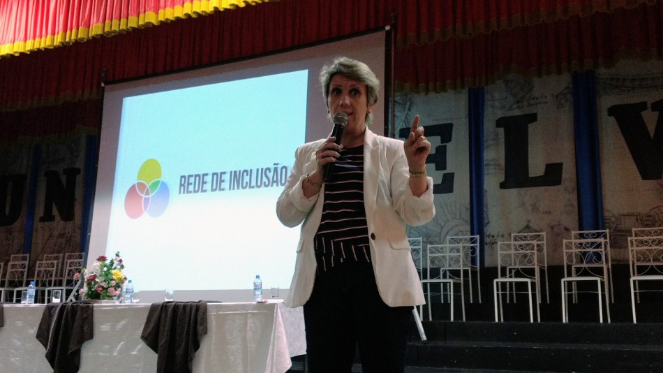 Seminário para a pessoa com deficiência reúne 360 pessoas