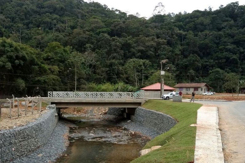 Prefeitura entregará nova ponte e pavimentação na Velha Grande