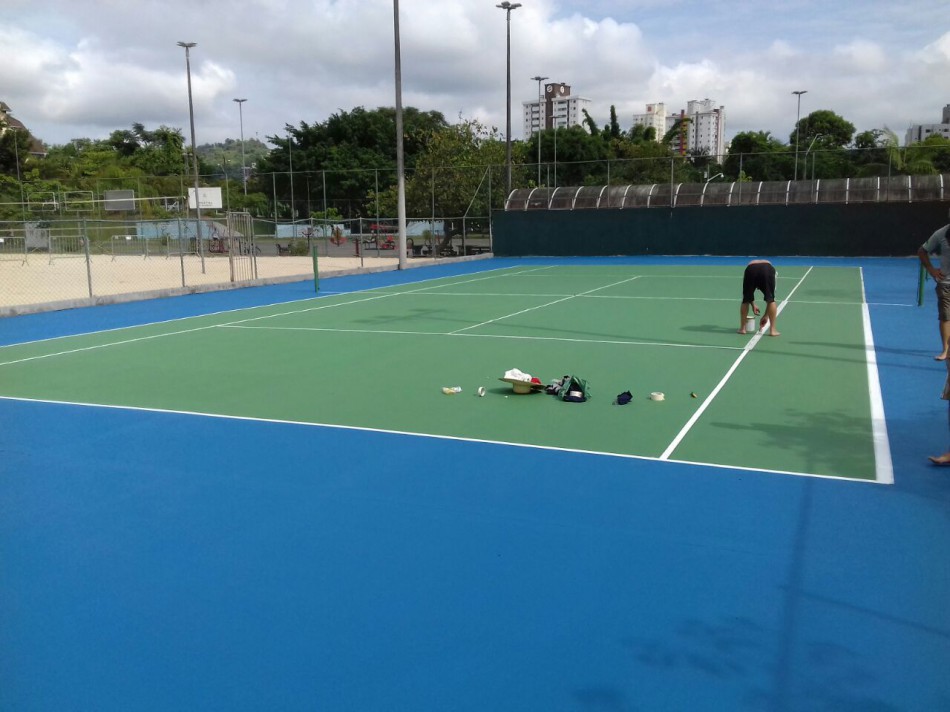 Quadra de tênis do Parque Ramiro Ruediger reabre na segunda-feira