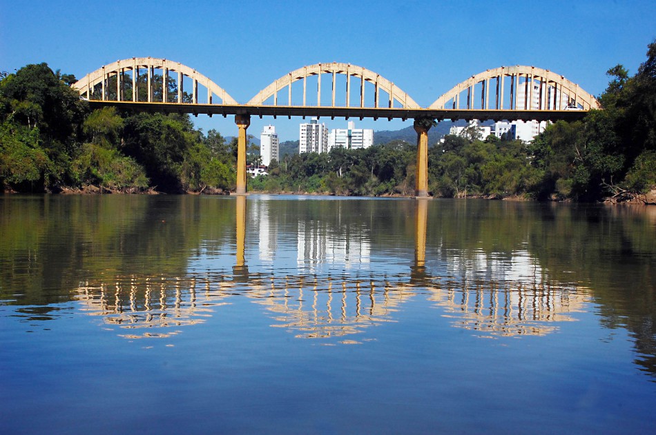 Prefeitura fará revitalização da Ponte dos Arcos