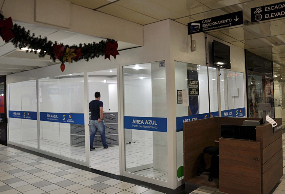 Seterb abre posto de atendimento da Área Azul no Shopping H