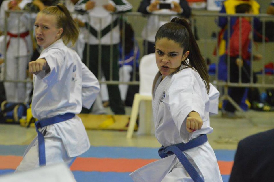 Karatê feminino é o destaque no primeiro dia da Olesc