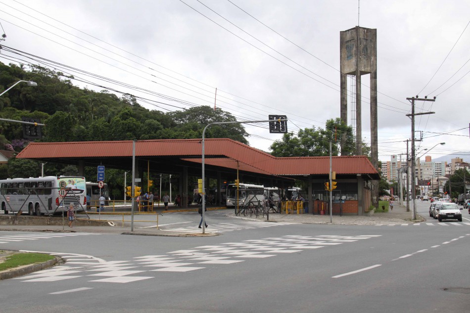 Assinada ordem de serviço para conserto do telhado do Terminal Fonte