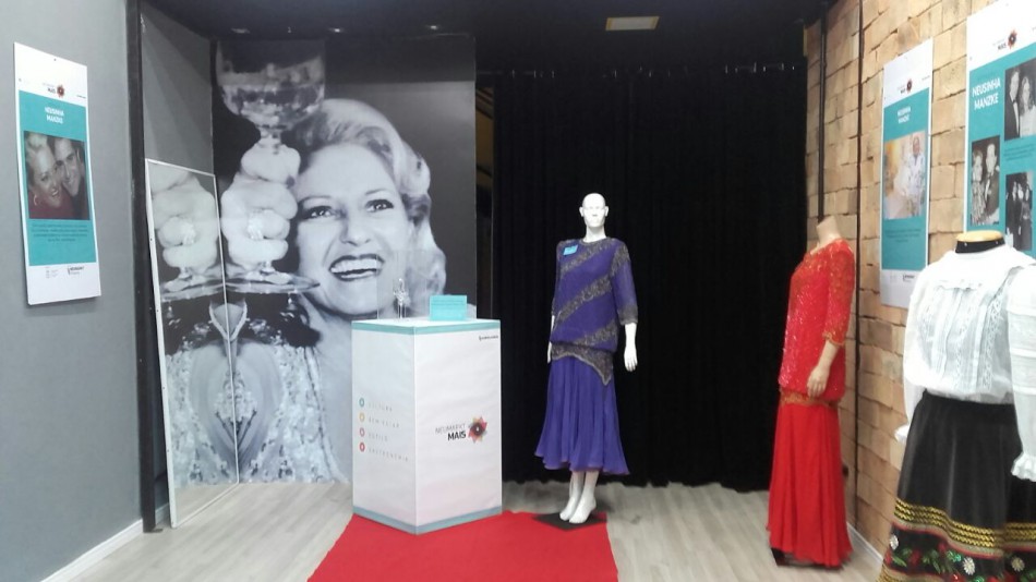 Exposição sobre Neusa Manzke está disponível em novo local