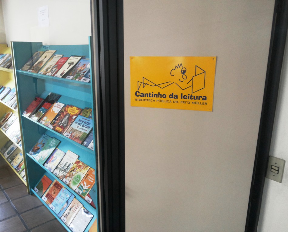 Biblioteca Municipal retoma atividades da 'Hora da Leitura'