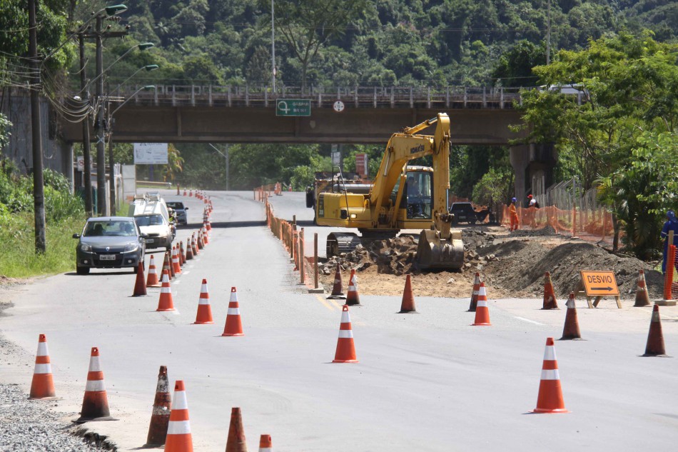 Trânsito na Rua República Argentina terá alteração para avanço de obras