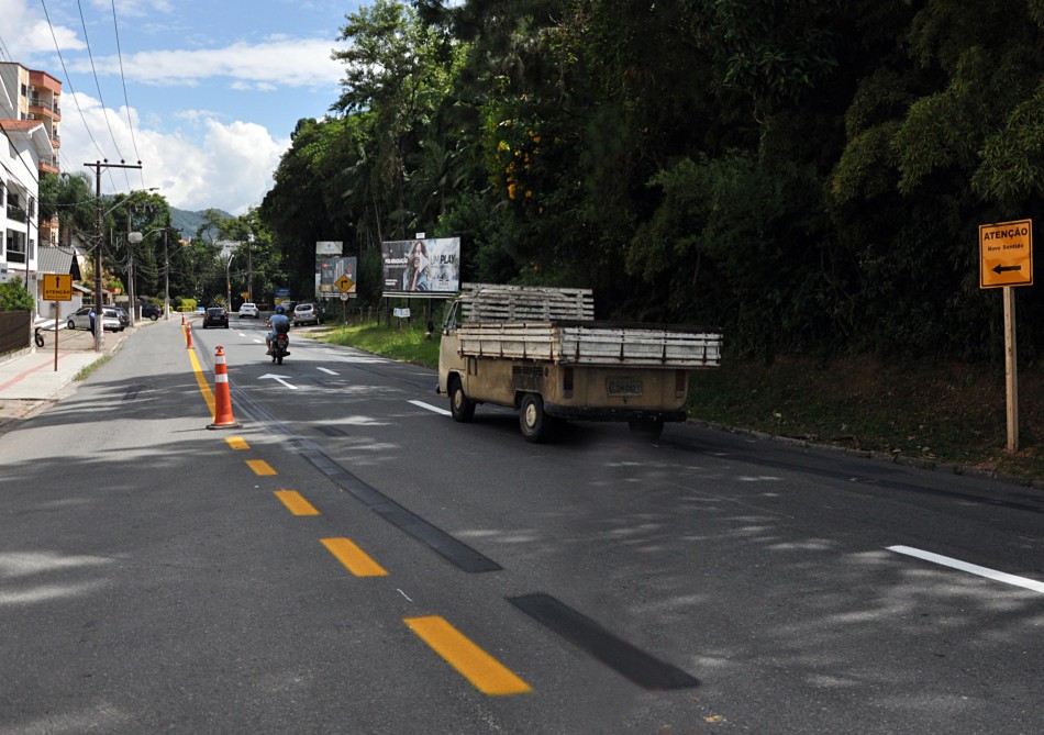 Corredor temporário da Almirante Tamandaré otimiza viagens dos ônibus