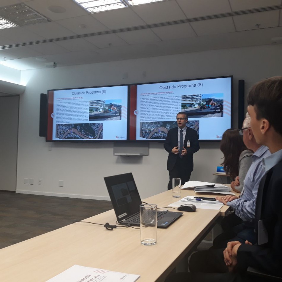Prefeito Mário Hildebrandt presta contas sobre obras de Mobilidade em Brasília