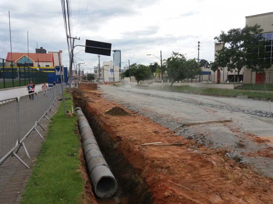 Concluída parte da galeria pluvial da Rua Humberto de Campos