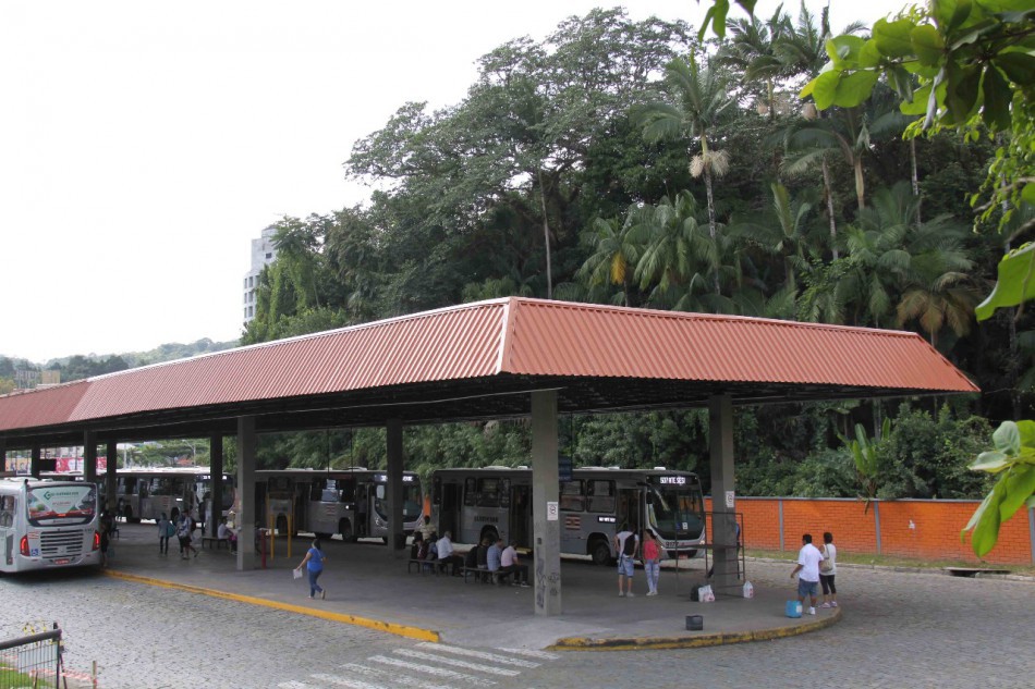 Conserto do telhado do Terminal Fonte é concluído