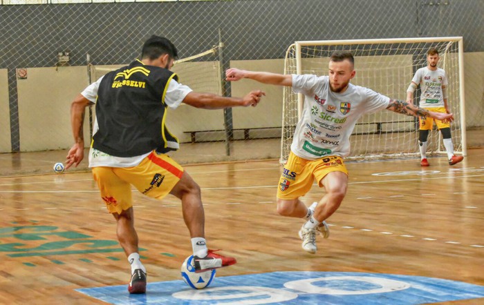 Futsal recebe Joaçaba pela Liga Nacional nesta sexta-feira