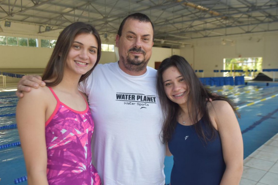 Atletas de Blumenau disputam Campeonato Brasileiro Júnior de natação