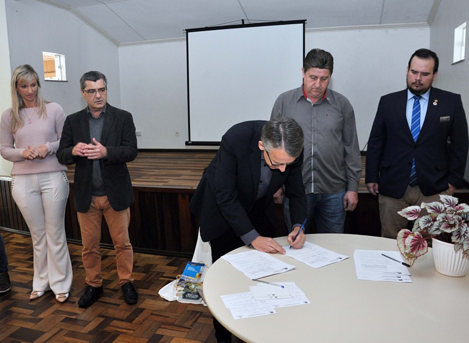 Blumenau passa a exigir vacinação em dia para matrícula na rede de ensino