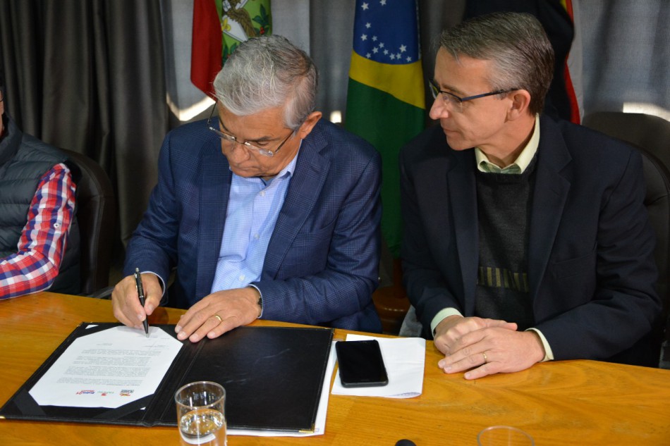 Governador anuncia investimentos para Blumenau